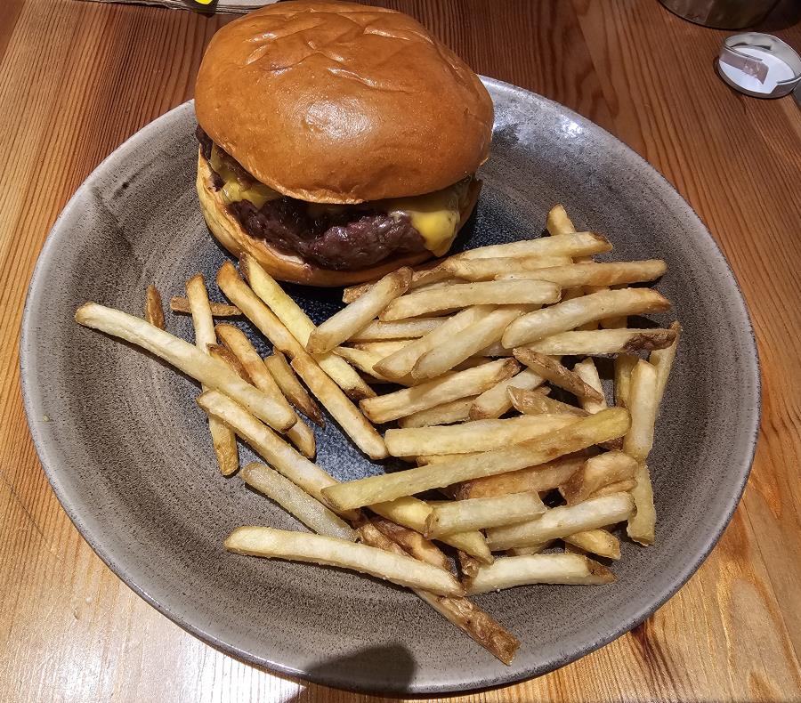 New York Burger Pelai