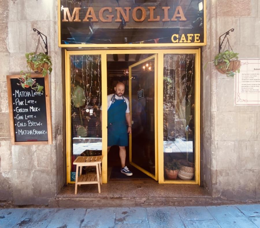 Magnolia café